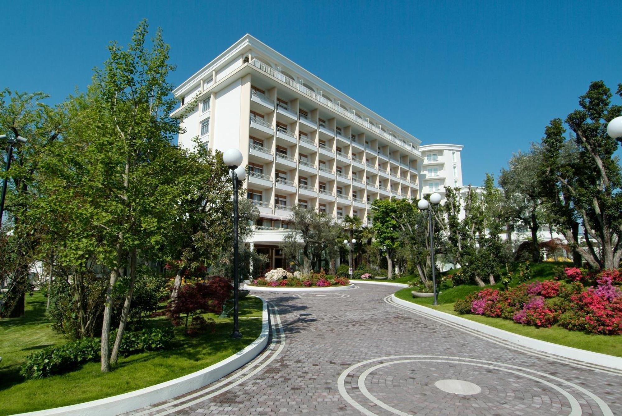 Hotel La Residence & Idrokinesis อาบาโนแตร์เม ภายนอก รูปภาพ